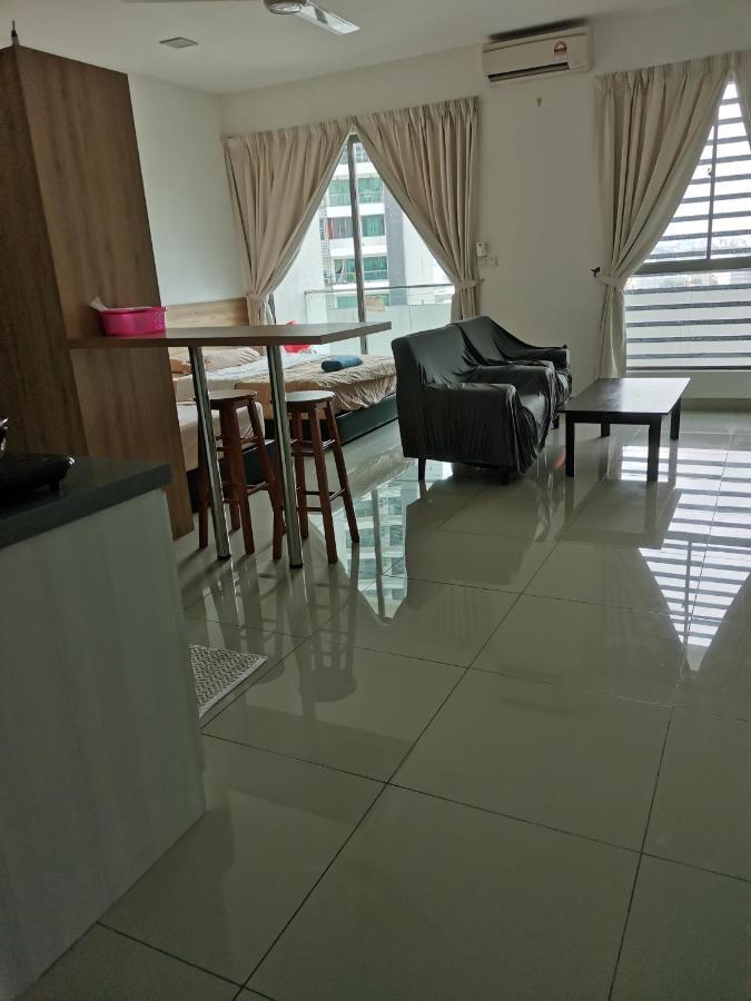 Studio Apartment Cyberjaya Near Bus Terminal Dış mekan fotoğraf